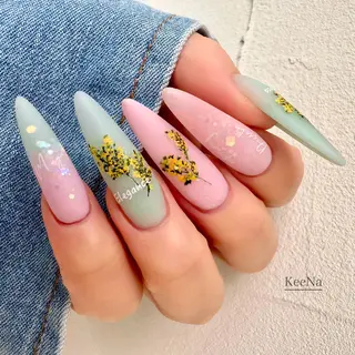 ネイル KeeNa キーナのネイルデザイン