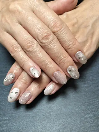 ネイル megumi. sのネイルデザイン