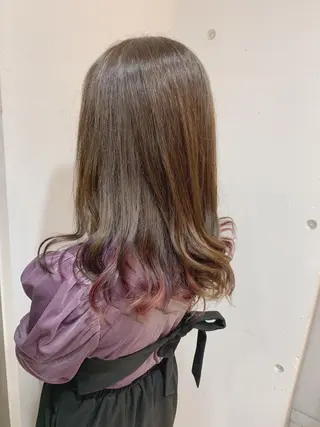 セミロング カラー 白髪ぼかしハイライト 柳川拓哉のヘアスタイル