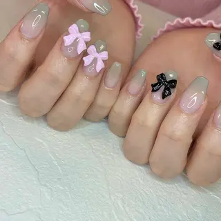 ネイル b'6 by Stir所属・b'6 SAKINAのネイルデザイン