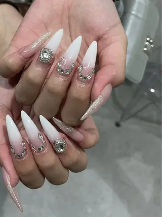 ネイル IROHA NAIL Kurumi🪽🫧のネイルデザイン