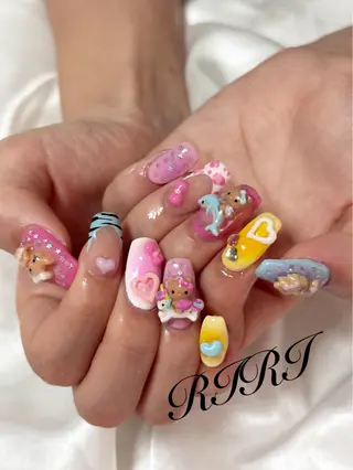 ネイル riri オーナーのネイルデザイン