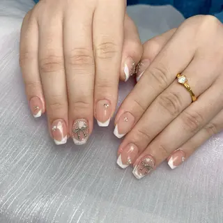 ネイル Annailsalon所属・E miのネイルデザイン