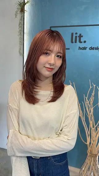 セミロング lit.所属・【lit.】SATO HIROSHIのヘアスタイル