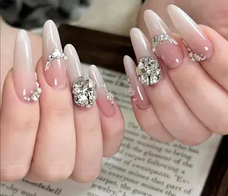 ネイル 🎀 Ayaka_nailのネイルデザイン