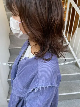 ミディアム カラー ヘアアレンジ satsuki 暖色・ブラウンカラーのヘアスタイル