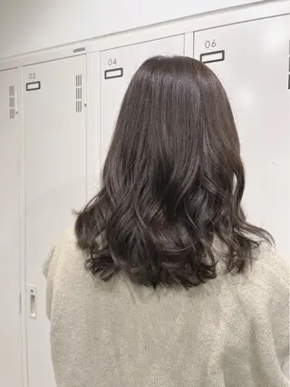 ミディアム カラー 【センターパート/ マッシュ】ryokaのヘアスタイル