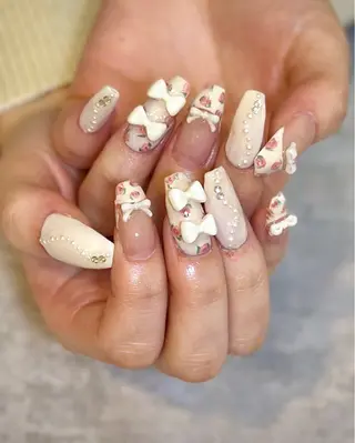 ネイル YURI ◡̈ nagoyaのネイルデザイン