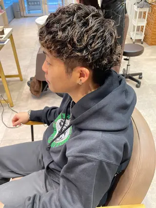 ショート パーマ メンズ blanc hair 西中島MASARUのヘアスタイル