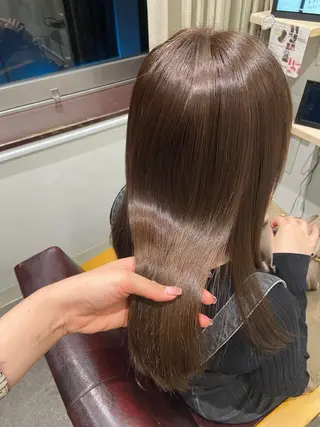 ミディアム カラー est-r.Fukuoka 福岡博多店所属・arisa/艶カラー /透明感カラーのヘアスタイル