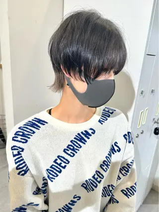 ショート レイヤー×縮毛矯正 深見 拓のヘアスタイル