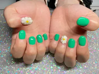 ネイル Miki milimiliのネイルデザイン