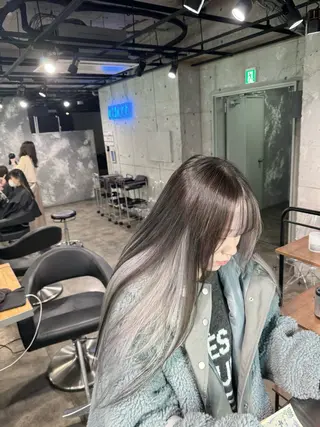 ロング カラー *モデル募集🤍横浜 透明感カラー🫧のヘアスタイル