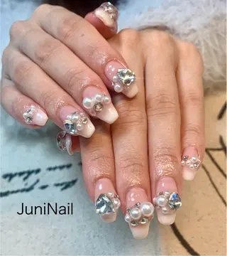 ネイル JuniNail 주니네일🇰🇷suのネイルデザイン