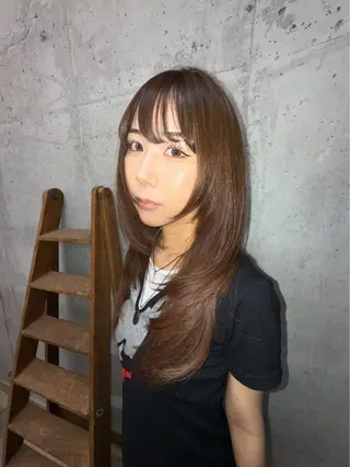 ロング カラー YURiA レイヤー🫧暖色のヘアスタイル