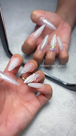 ネイル 関山 志乃のネイルデザイン