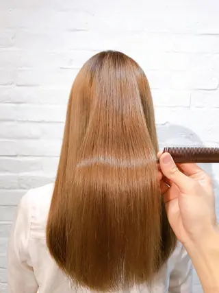 ロング カラー 普通の美容室じゃない ‼️/若林のヘアスタイル