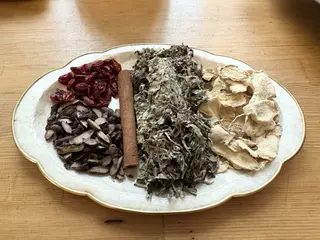 herbal relaxation &beauty満芳庭所属・楊 蓉のネイルデザイン