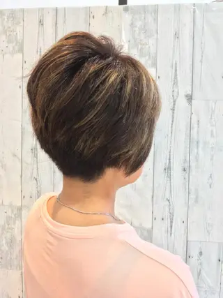 ショート カラー 森島 雅之のヘアスタイル