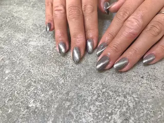 ネイル 丸山 萌奈のネイルデザイン