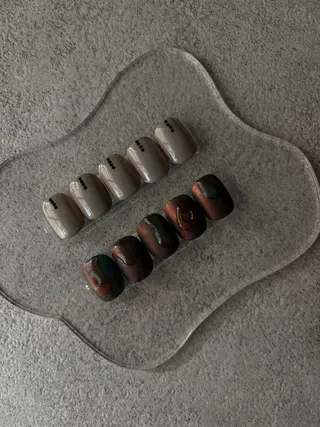 ネイル R2-O2 nailのネイルデザイン