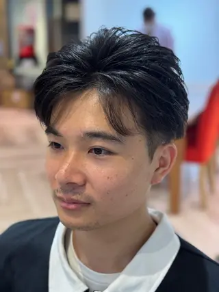 ショート メンズ メンズ特化/ センターパート/八谷のヘアスタイル