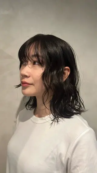 ミディアム パーマ Aust hair Stella新宿所属・Yuki☺︎パーマ レイヤーカットのヘアスタイル