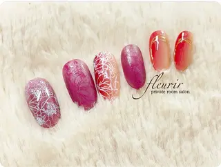 ネイル フルリール 【プライベートサロンのネイルデザイン