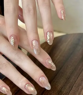 ネイル T. Leeのネイルデザイン