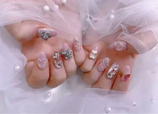 ネイル Miouミオン ネイルサロンのネイルデザイン