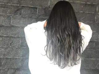 ロング カラー Clay所属・及川 祐輔のヘアスタイル