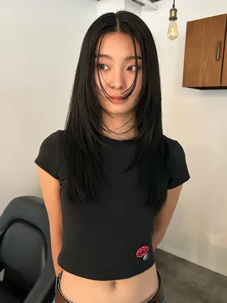 ロング カラー Loom.所属・村上雅人 ナチュラルモードのヘアスタイル