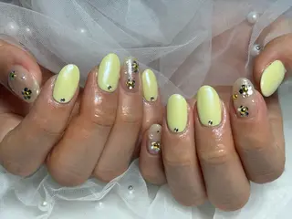 ネイル ✴︎ Delightのネイルデザイン