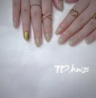 ミディアム めぐみのネイルサロン 惠のネイルデザイン