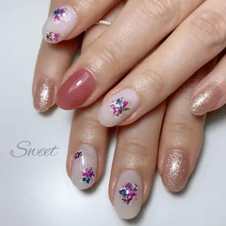 ネイル sweet 仲野陽子のネイルデザイン