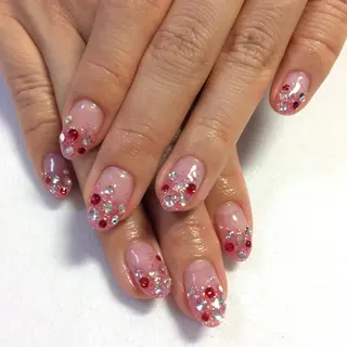 ネイル VIOLUS所属・VIOLUS 関目のネイルデザイン