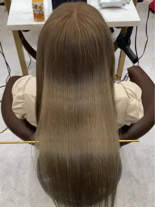 ロング 🎀透明感ブラウ ンshizuka🎀のヘアスタイル