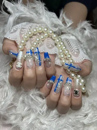 ネイル DEMAIN- 🌹のネイルデザイン