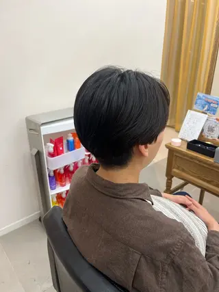 ショート equri自由が丘所属・小林真咲 /レディースカットのヘアスタイル