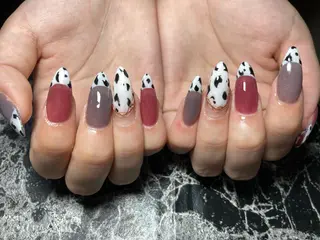 セミロング ネイル ✴︎ Delightのネイルデザイン