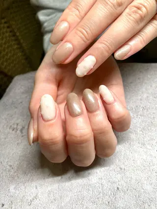 ネイル Latour onagiのネイルデザイン