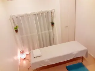 整えて不調を断つ 姿勢リセットのエステ・リラクイメージ