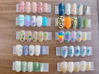 ミディアム 501_nail所属・Ta taのネイルデザイン