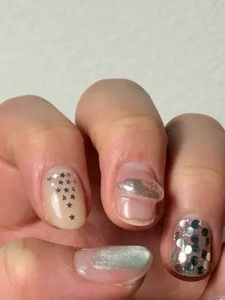 ネイル she saw me / shokoのネイルデザイン