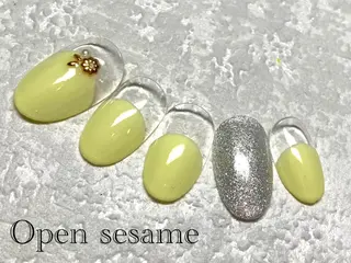 ネイル 遠藤 志乃のネイルデザイン