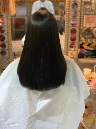 セミロング haco+所属・🌈派手髪エクステ ブレイズ🌈ひろとのヘアスタイル