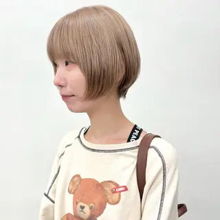 ショート カラー 初めてのショート お任せください✂️のヘアスタイル