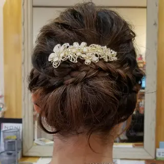 ヘアアレンジ 片岡 賢次のヘアスタイル