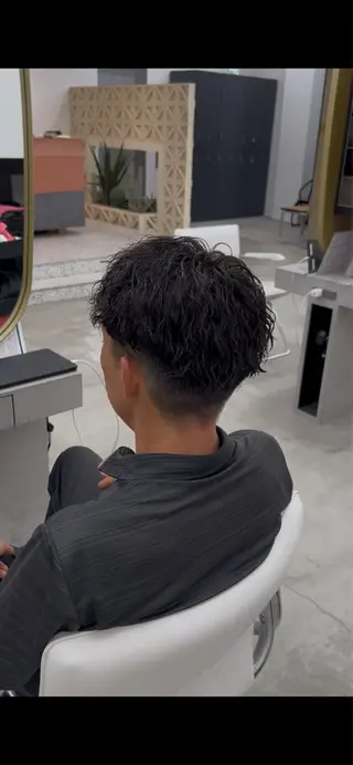 パーマ メンズ カイト/メンズカット /メンズパーマのヘアスタイル