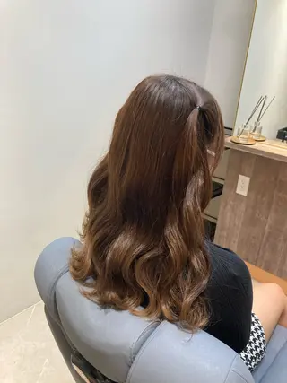 ロング ヘアアレンジ ピンクカラー🎀 米津 美佑のヘアスタイル